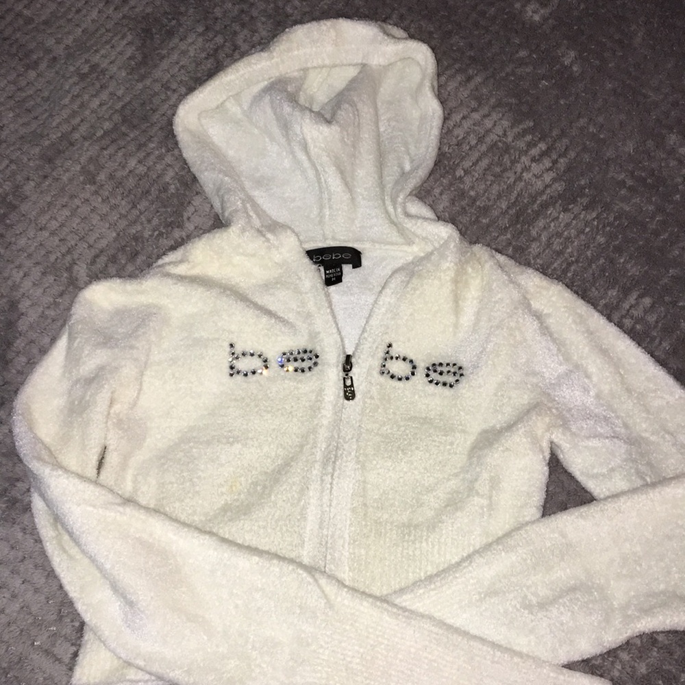 Super soft crop hoodie.